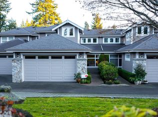 974 Sutcliffe Rd #8, Saanich, BC V8Y1M8