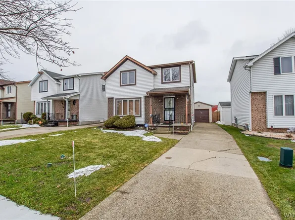 31 John Paul Ct, Buffalo, NY 14206