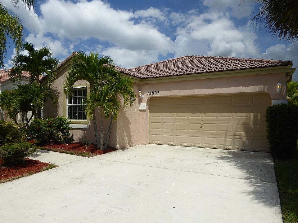 1st image of 15807 NW 16th St