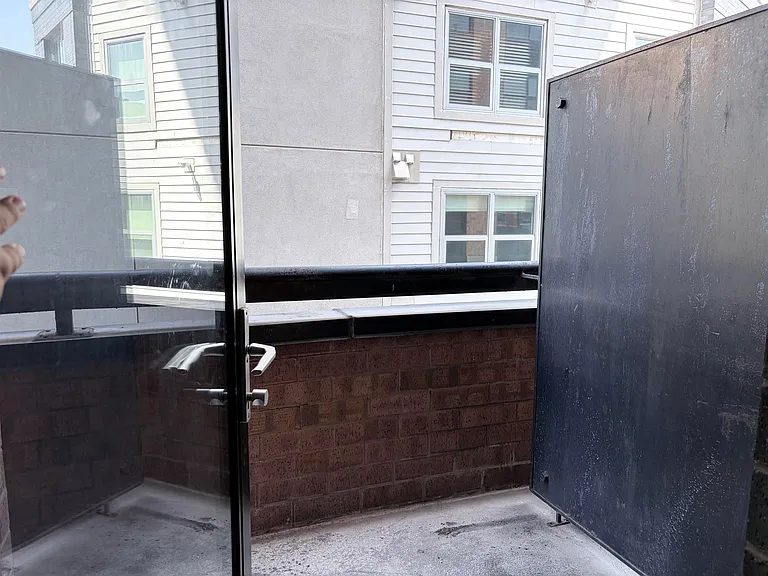 610 Newark St #5H — Photo 12