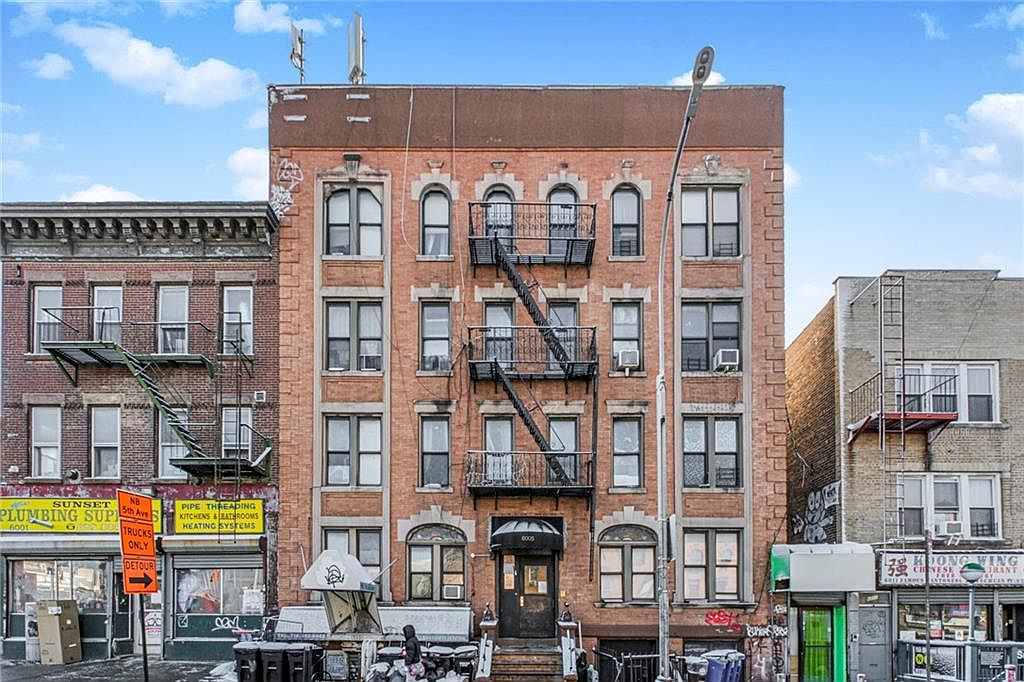Primary listing photo