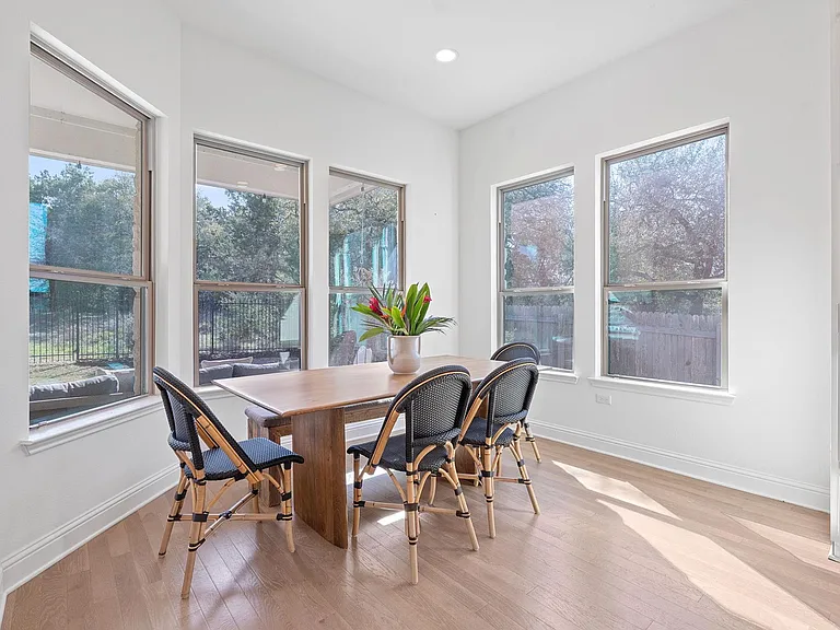 breakfast nook