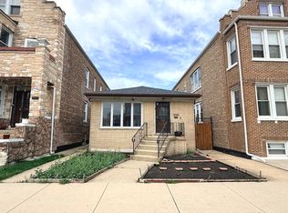 4542 S Mozart St, Chicago, IL 60632