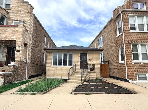4542 S Mozart St, Chicago, IL 60632