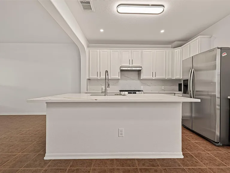 6118 Breezy Hollow Ln — Photo 18
