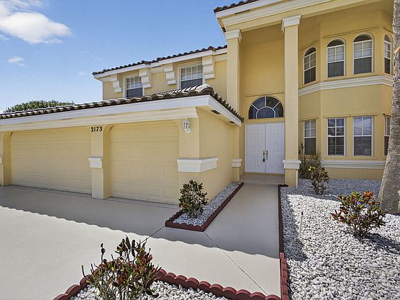 2nd image of 2173 Bellcrest Circle