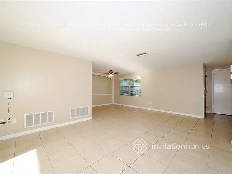 3910 Glissade Dr — Photo 10