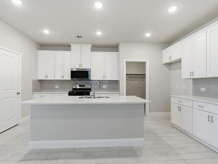 612 Rain Barrel Pl — Photo 11