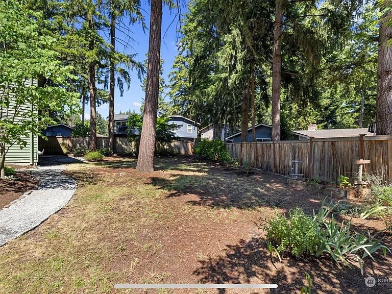 10400 NE 135th Pl — Photo 22