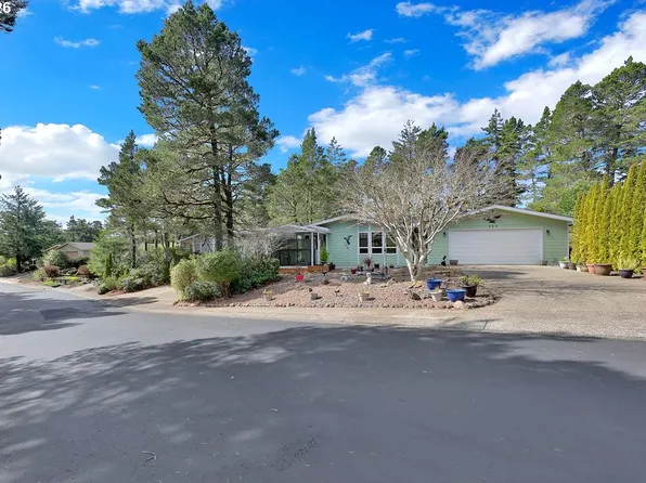 303 Manzanita Dr, Florence, OR 97439