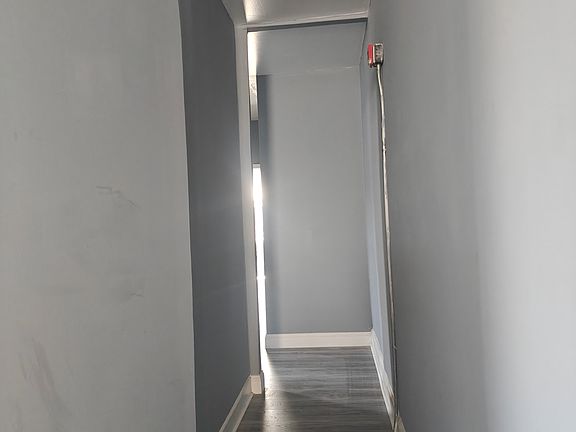 2nd image of 2126 S 7th St Floor 3