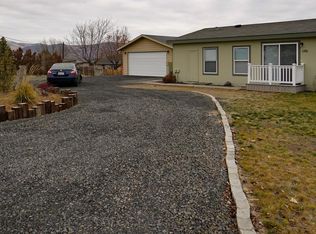 1101 Gore Rd, Selah, WA 98942