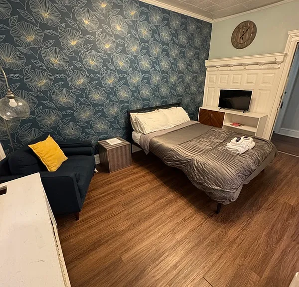 712 N Arthur Ashe Blvd #B — Photo 4