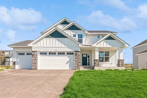5 bed, 2700 sqft, $3,750 — Photo 1