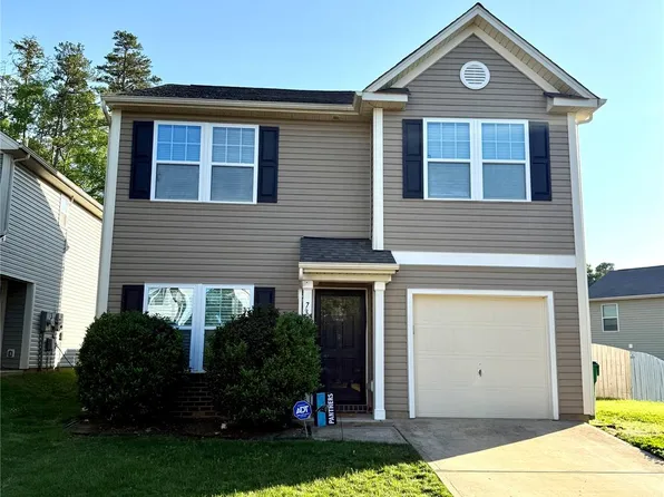 739 Mountain Quail Dr, Charlotte, NC 28216