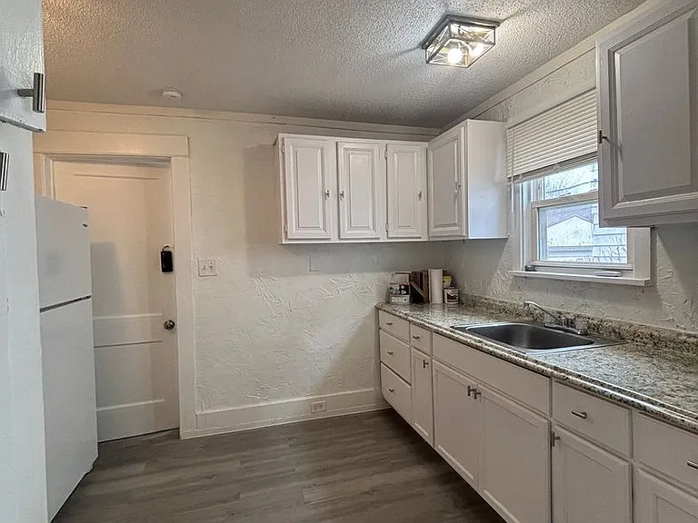 8827 Park Heights Ave — Photo 9