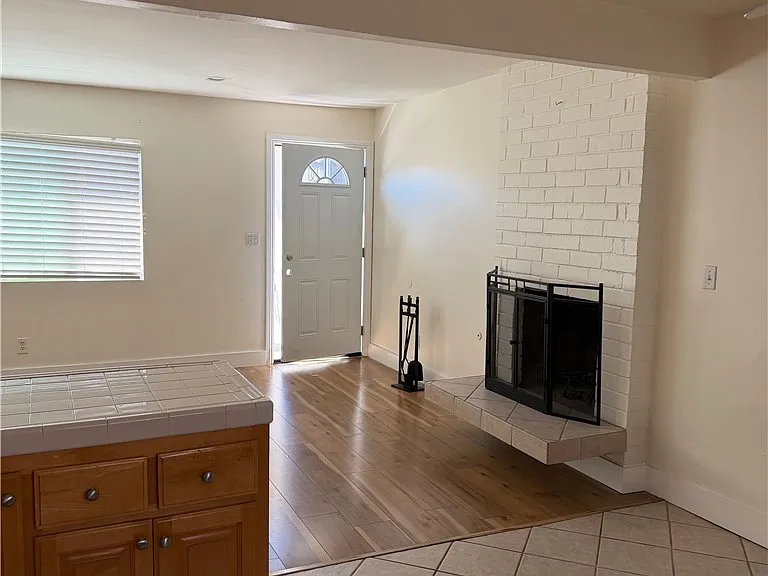 2617 Rockefeller Ln #C — Photo 23