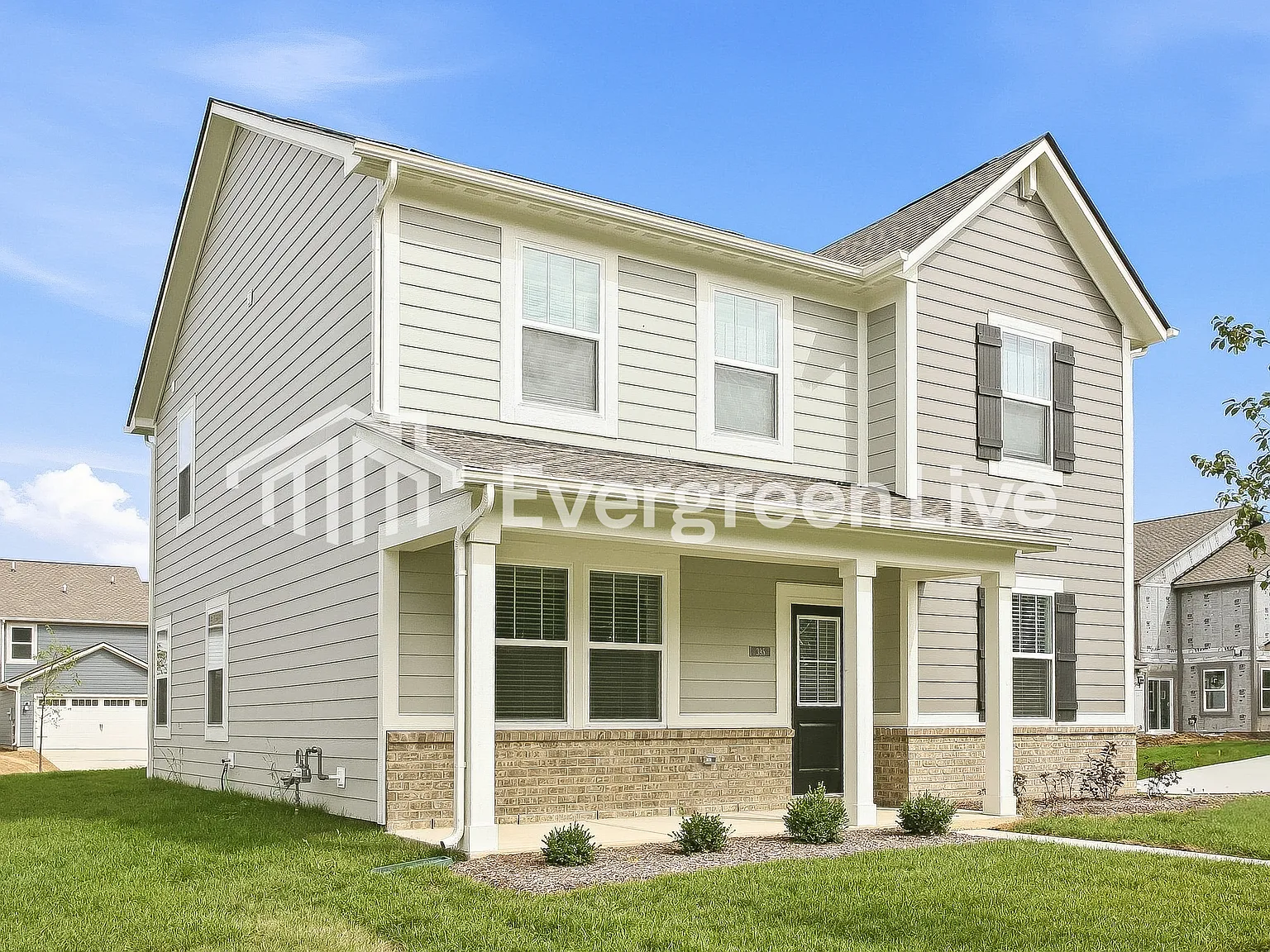 4 bed, 3.0 bath, 2329 sqft, $2,190 — Photo 2