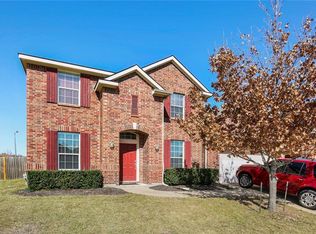 6557 Fairview Dr, Watauga, TX 76148