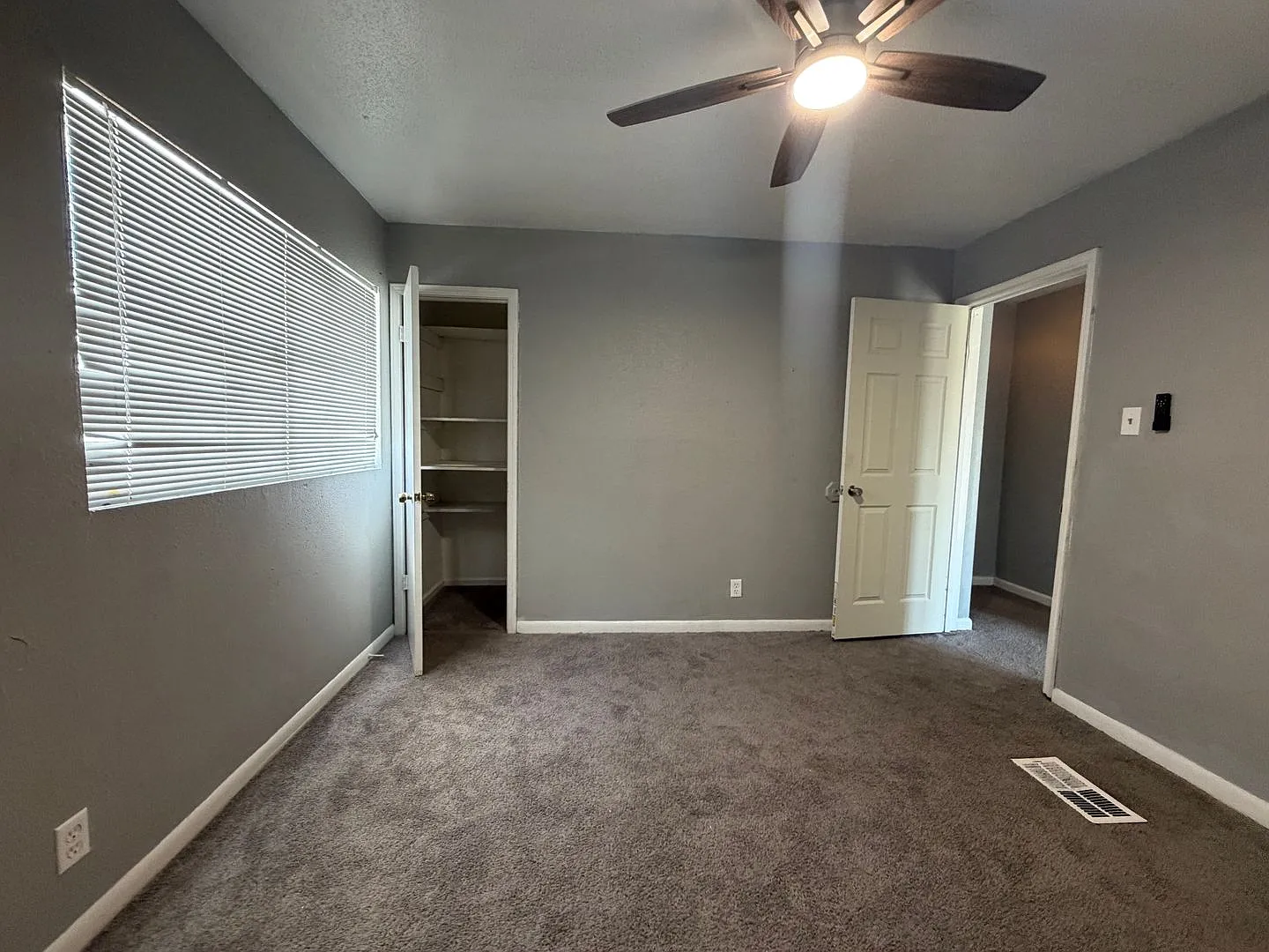 1043 Deesport St Quadplex — Photo 4