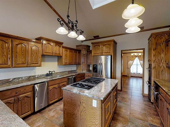5th image of 6419 N Davis Ln