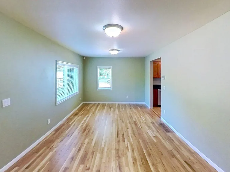 15413 SE Mill Plain Rd — Photo 18