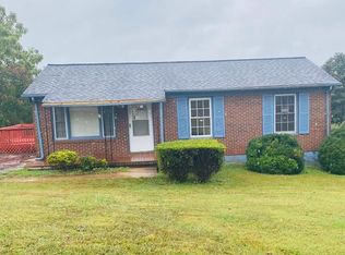 241 Halfway Rd, Martinsville, VA 24112