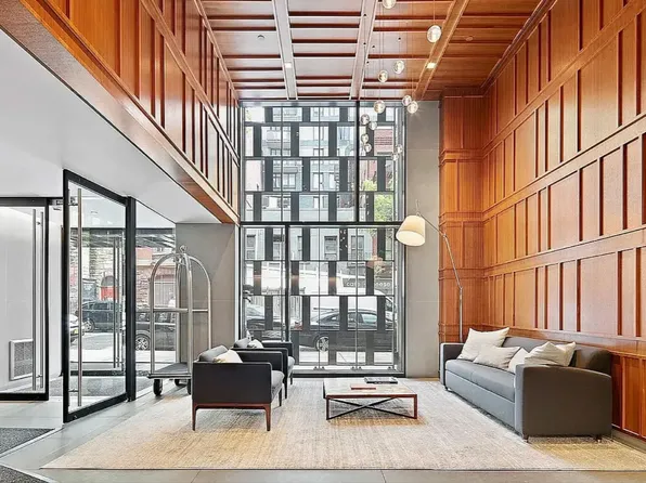 160 East 22nd Street image 15 of 16