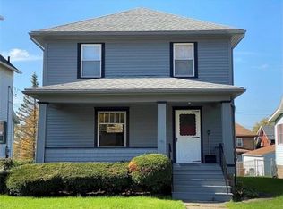 556 Spruce Ave, Sharon, PA 16146