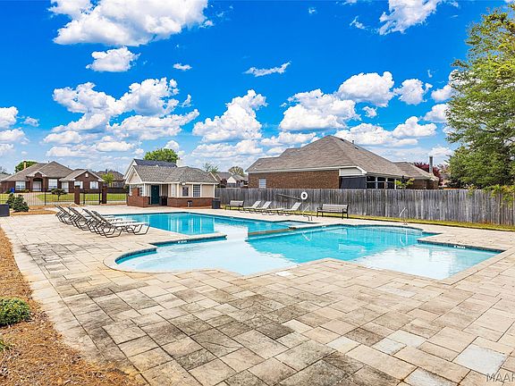 3rd image of 1912 Chancellor Ridge Rd