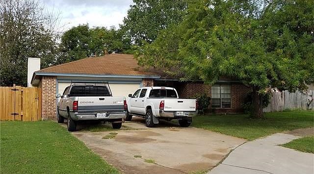 1st image of 1200 Melbourne Ln