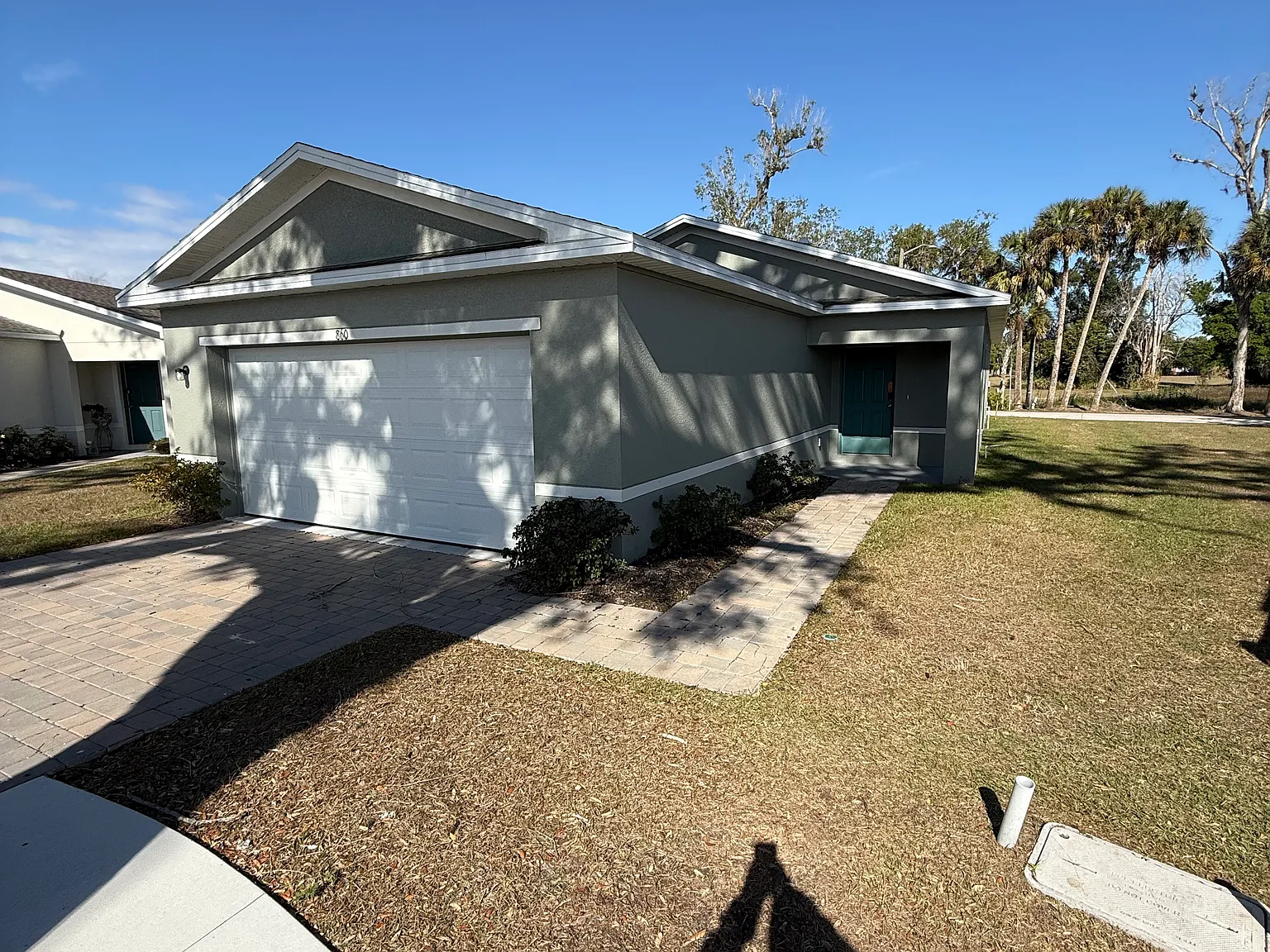 860 Friendship Cir — Photo 2