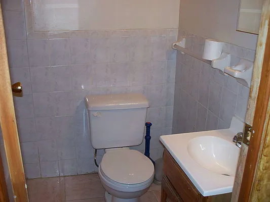 Rented by Karl Heyliger, LREB | media 16