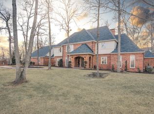 702 Hobbs Rd, Jefferson City, MO 65109
