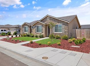 2080 Bolton Avenue, Tulare, CA 93274
