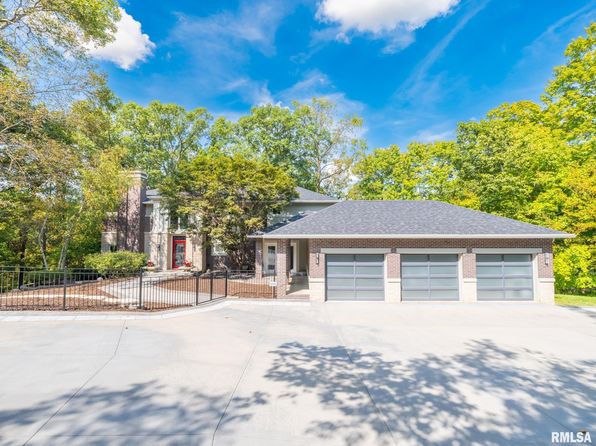 119 W Greystone Ct, Dunlap, IL 61525