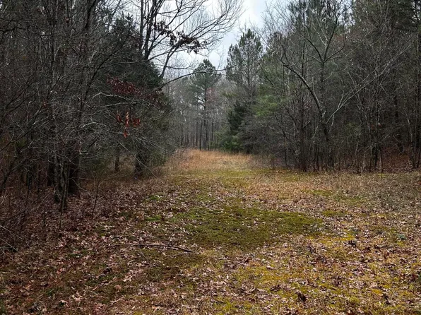 3286 Corinth Rd, La Fayette, GA 30728
