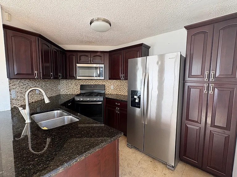 17221 SW 142nd Ct — Photo 19