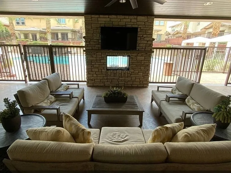 10373 Addie De Mar Ln — Photo 4