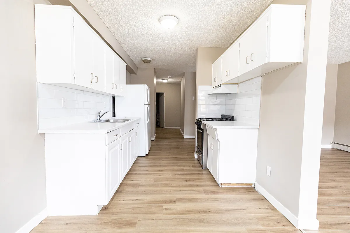 Building Photo - 2111 54th Ave SW