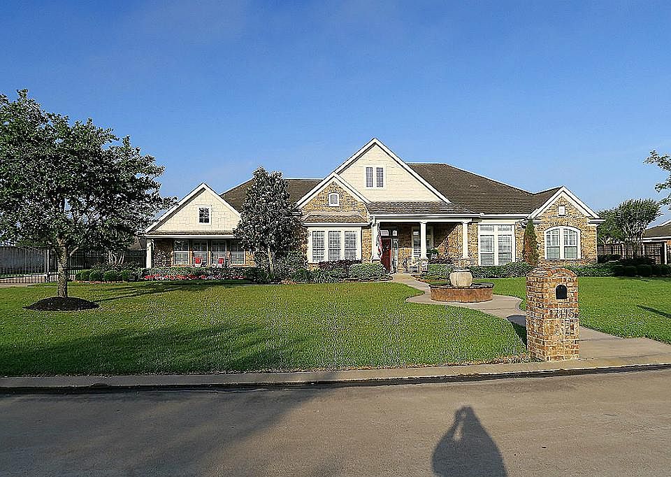 2nd image of 17115 Ledgefield