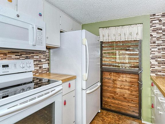 5th image of 716 Pine Run Dr #716
