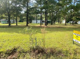 8 Banjo Cir, Georgetown, GA 39854