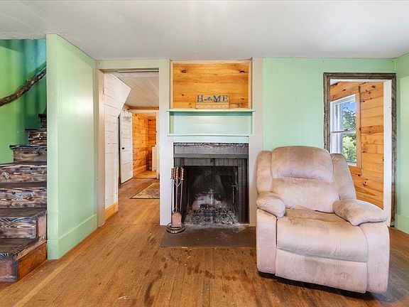 2nd image of 4343 Indian Valley Rd NW