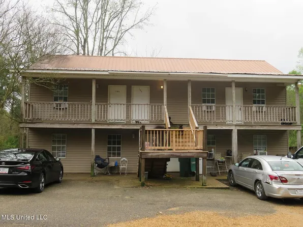6 Clayton Dennis Rd, Brooklyn, MS 39425