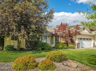 2031 E Mountain Vista Dr, Coeur D Alene, ID 83815