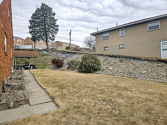 5th image of 244 Stardust Dr