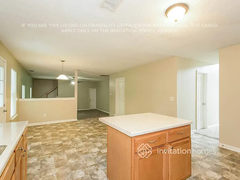 7545 Jumpers Trl — Photo 6