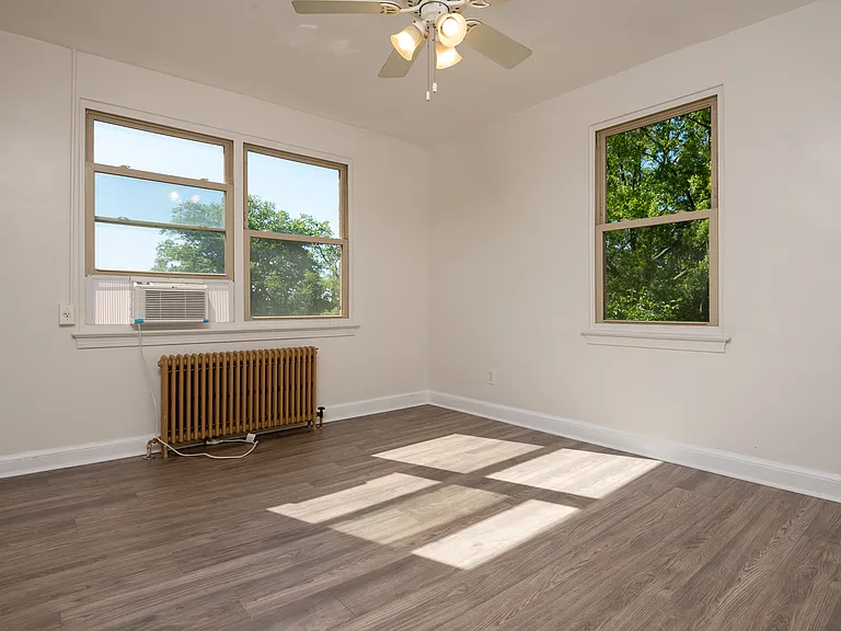 3937 S St SE #308 — Photo 7
