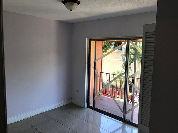 3rd image of 800 NW 131st Ave